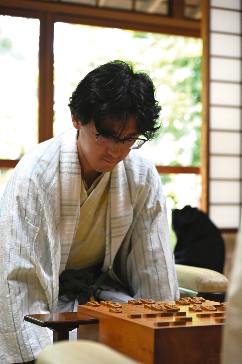 第6局を制して最終第7局へと望みをつなぎ多伊藤匠2冠（日本将棋連盟提供）