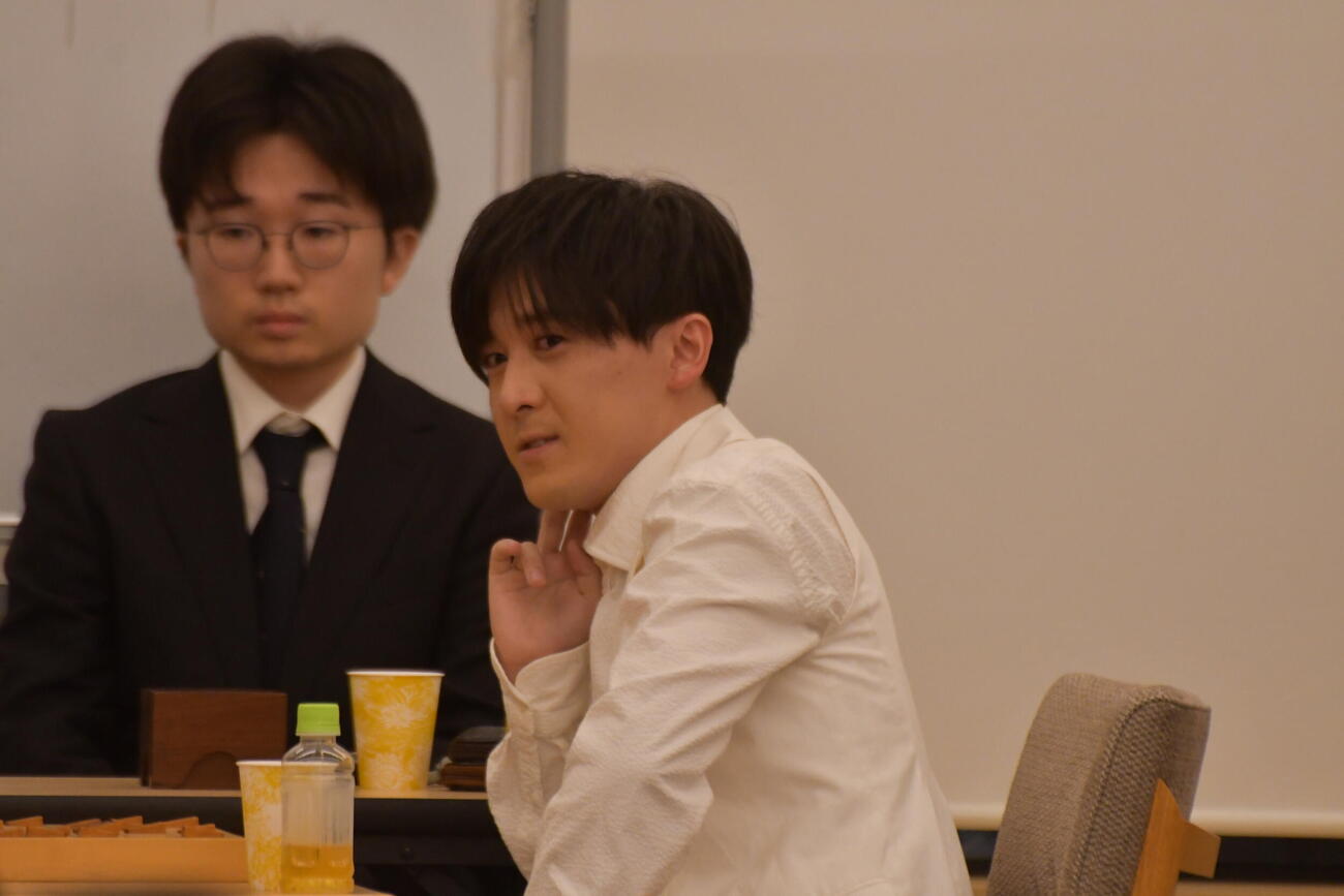 「魔王」渡辺明九段討伐のラスボスとして登場した伊藤匠2冠