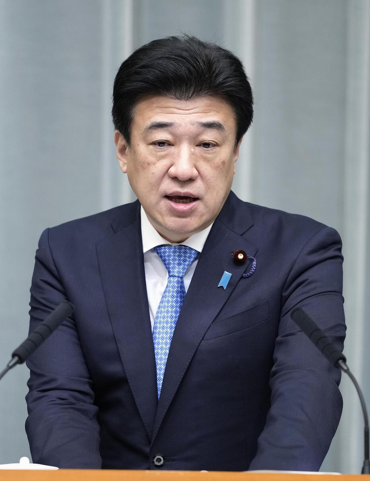 記者会見する木原官房長官＝14日午前、首相官邸（共同）