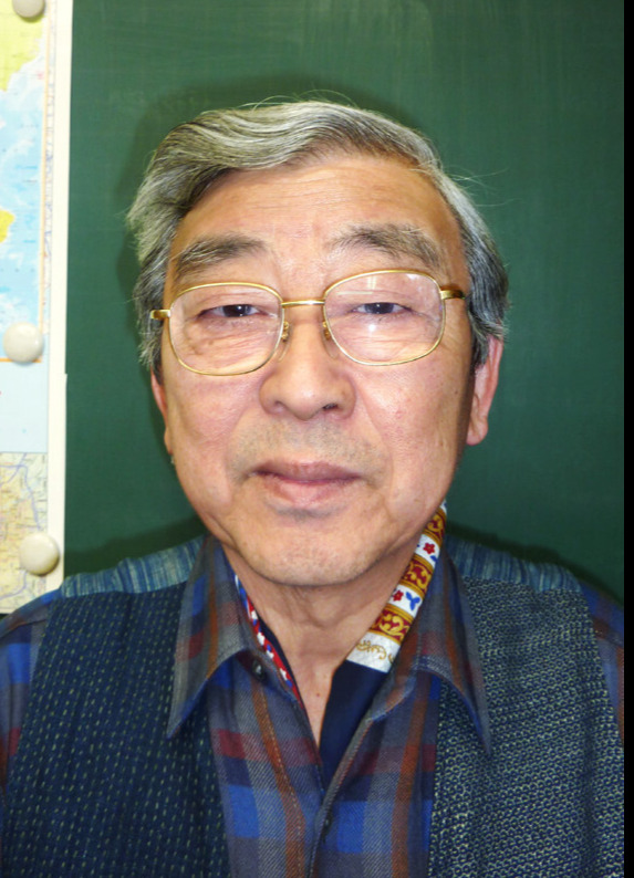 浅野弥三一さん（共同）