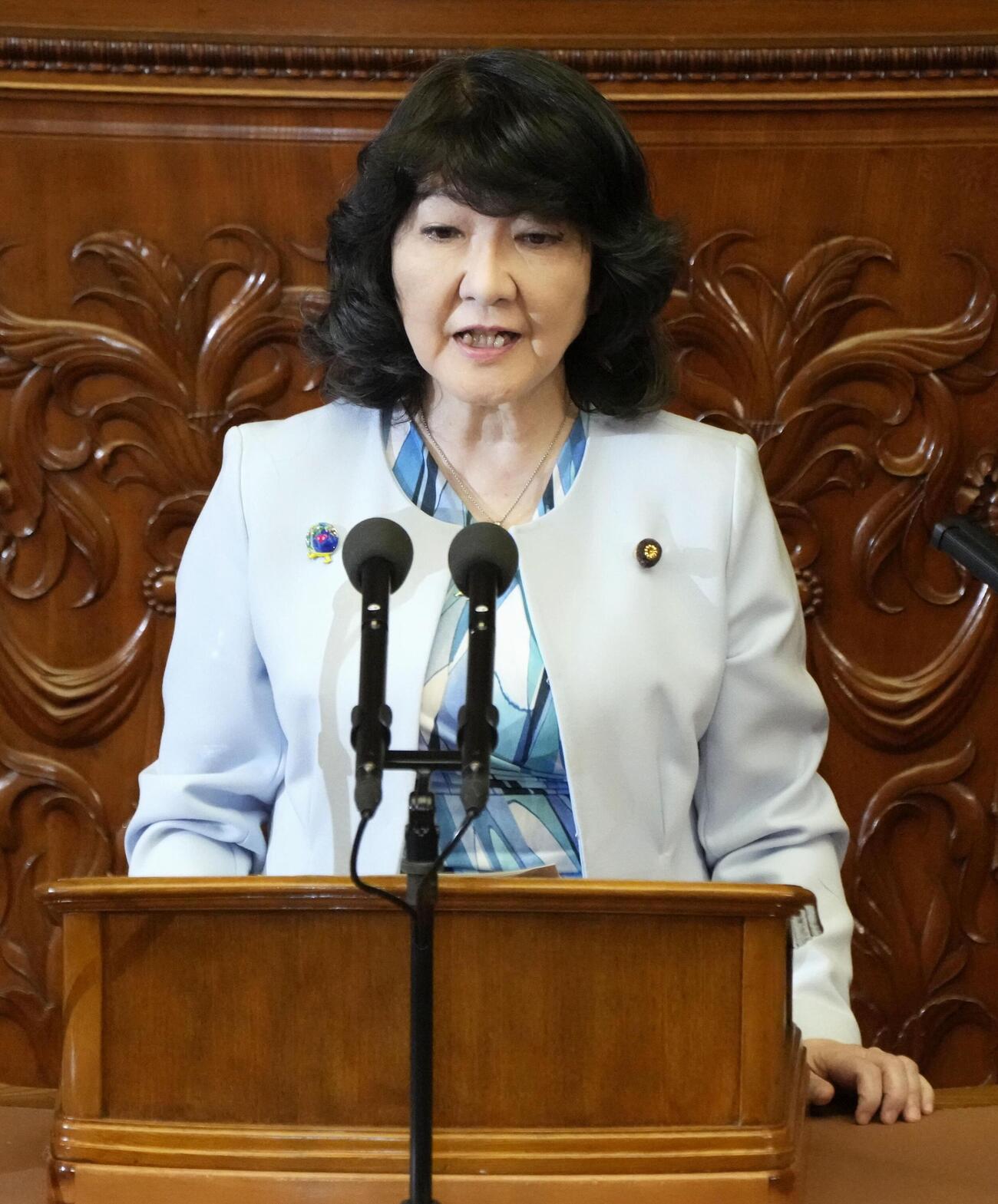 衆院本会議で趣旨説明する片山財務相＝20日午後（共同）