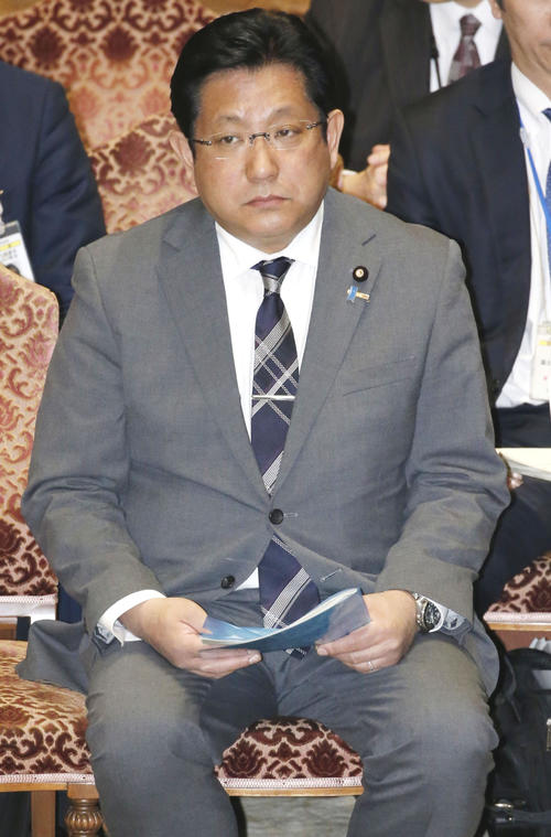衆院内閣委に出席した塚田一郎国交副大臣（共同）
