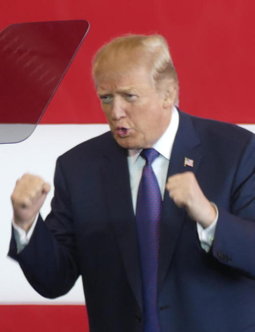 トランプ米大統領（17年11月5日撮影）