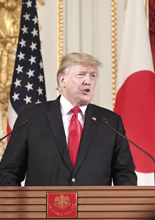 共同記者会見するトランプ米大統領（共同）