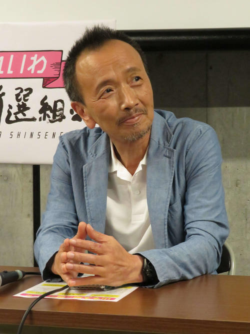 山本太郎参院議員が代表を務める「れいわ新選組」の公認候補予定者として発表された蓮池透氏（撮影・近藤由美子）