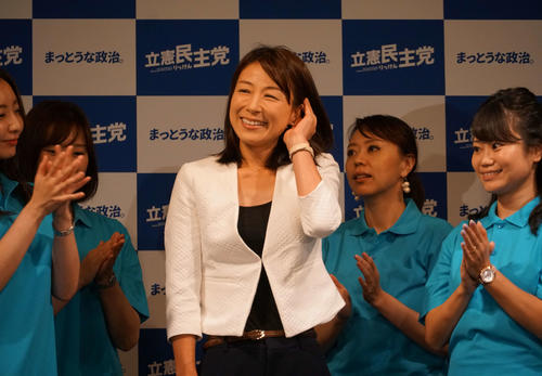 東京選挙区で初当選を果たした塩村文夏氏（撮影・遠藤尚子）