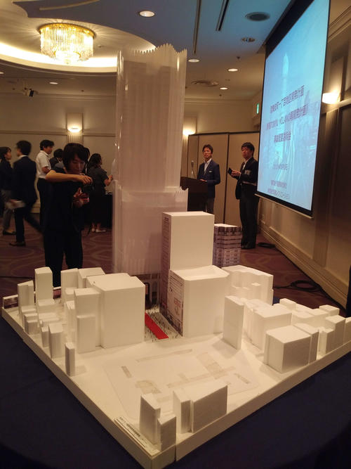 歌舞伎町一丁目地区開発計画の完成予想モデル