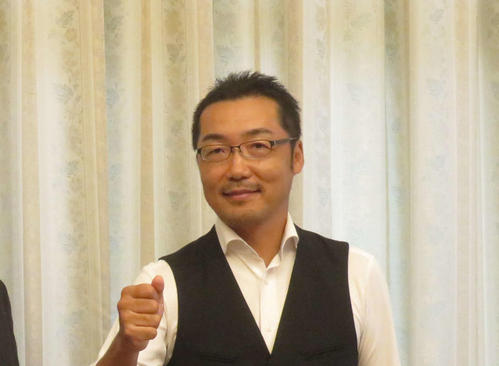 NHKから国民を守る党の上杉隆幹事長