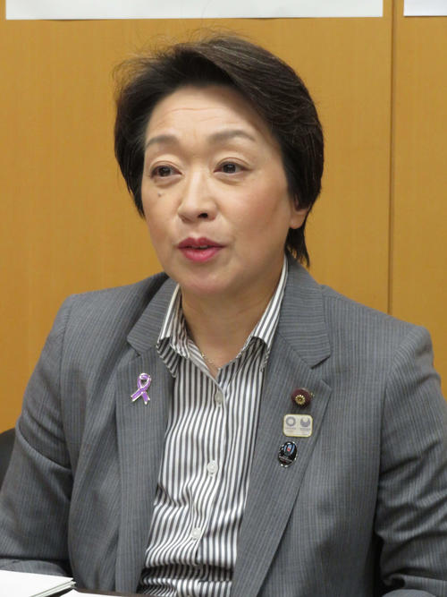 合同インタビューに応じた橋本聖子五輪相（撮影・近藤由美子）