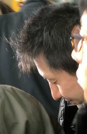 栃木県内から大阪へ向けて移送される伊藤仁士容疑者（共同）
