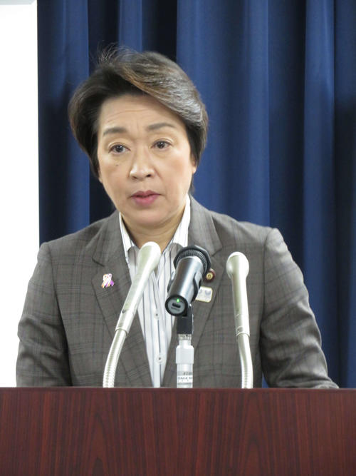 閣議後の定例会見を行う橋本聖子五輪相（撮影・近藤由美子）