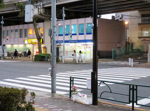 4月に事故が発生した池袋の現場（撮影・村上幸将）