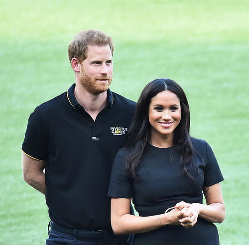英ヘンリー王子（左）とメーガン妃（撮影・菅敏＝2019年6月29日）