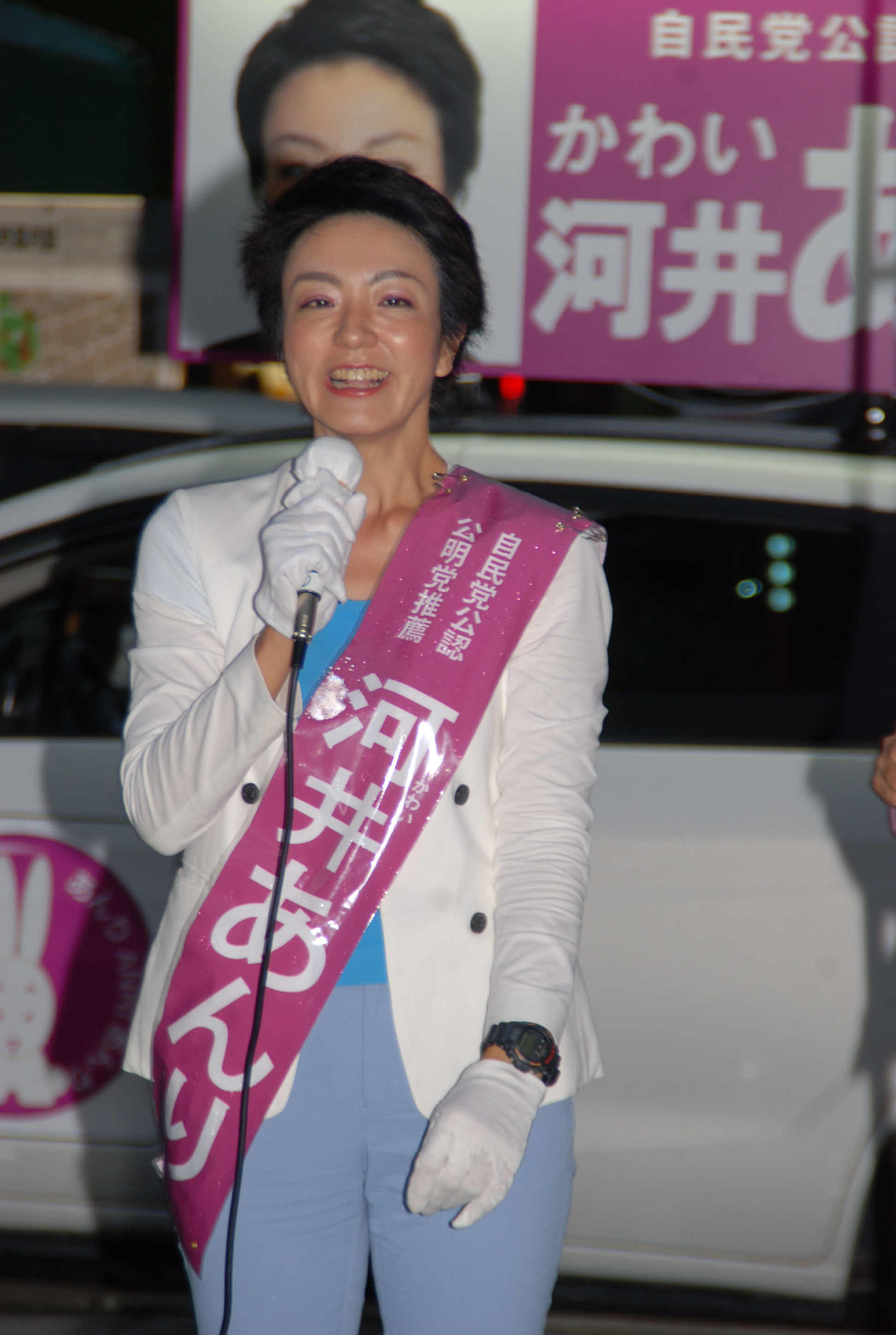 広島県福山市で街頭演説する河井案里氏（19年7月10日撮影）