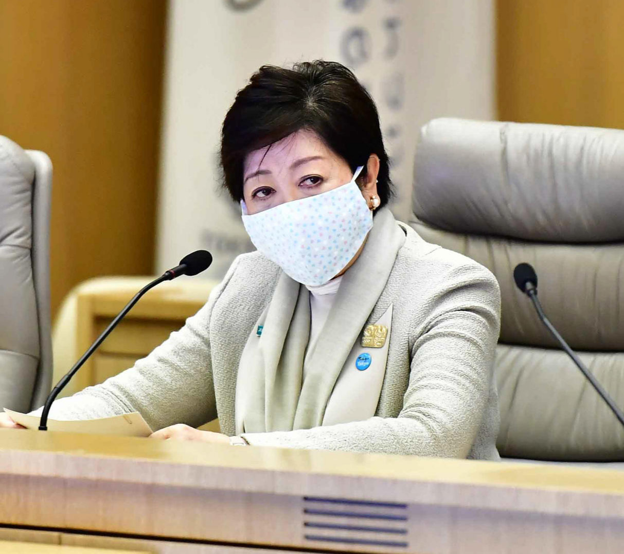 東京都新型コロナウイルス感染症対策本部会議に臨む小池百合子東京都知事（撮影・小沢裕）