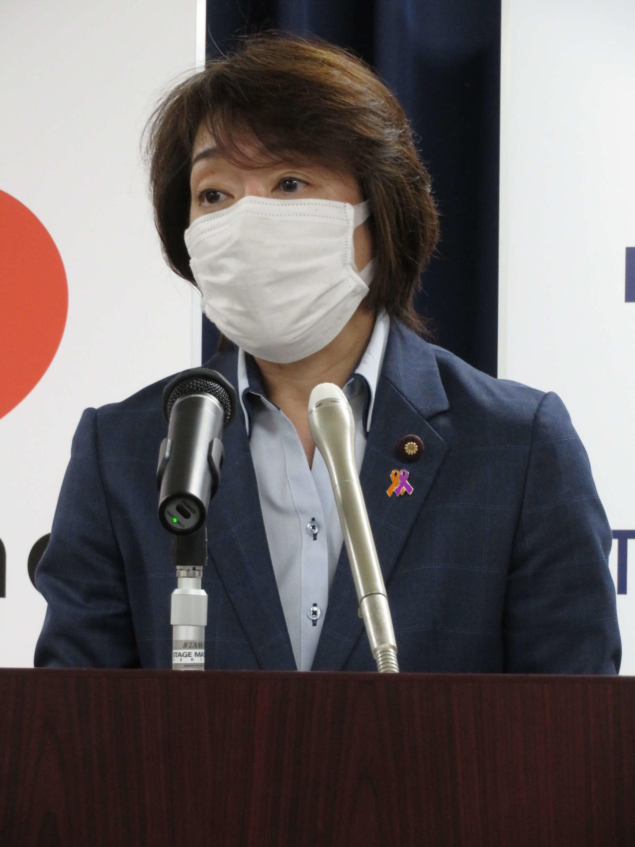 閣議後の会見を行った橋本聖子五輪相（撮影・近藤由美子）