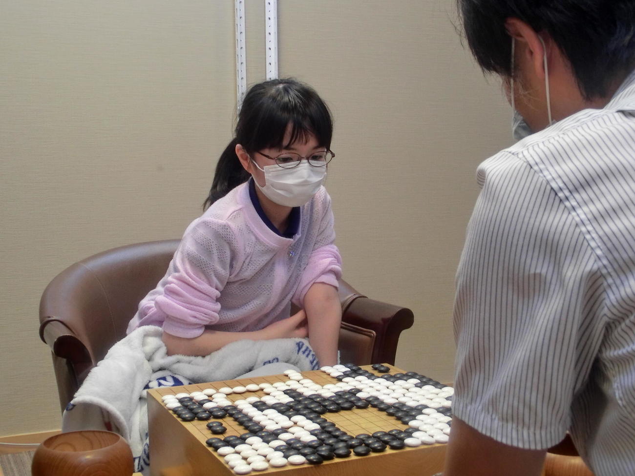 対局再開後3連勝を飾った仲邑菫初段（日本棋院）