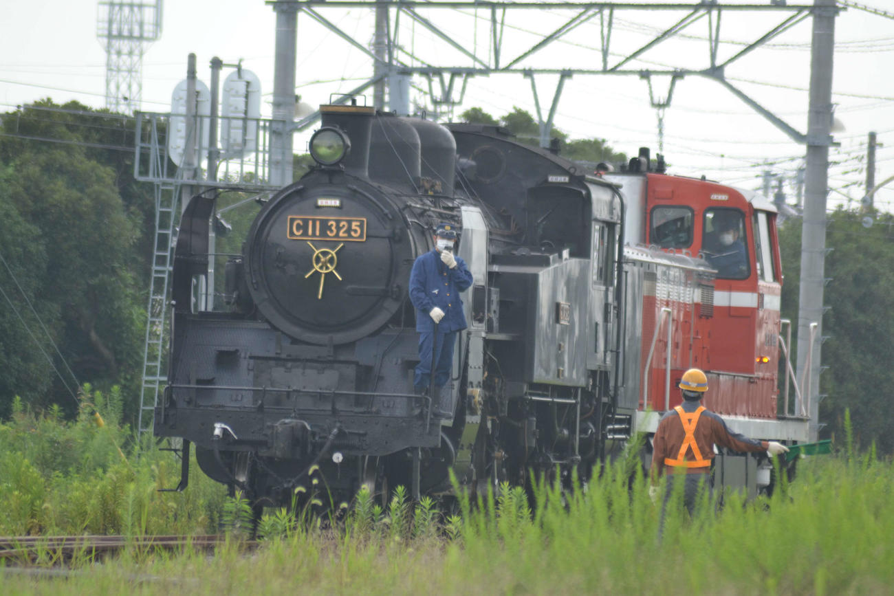 東武鉄道が車両を公開した蒸気機関車（SL）「C11－325号機」