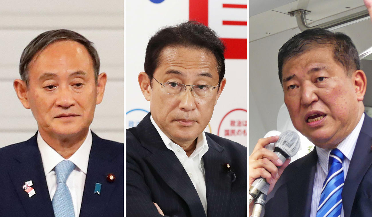 左から菅官房長官、岸田政調会長、石破元幹事長