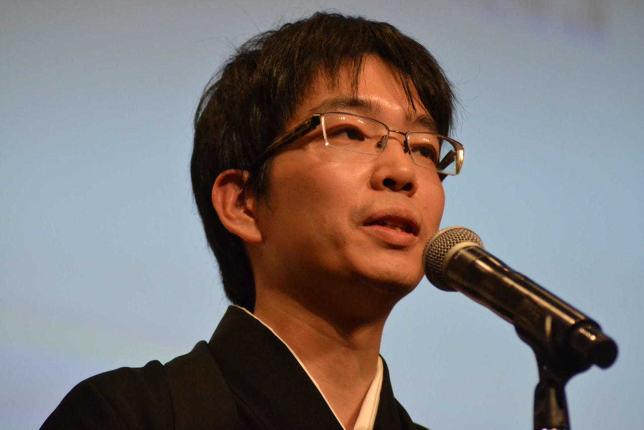 豊島将之2冠（2020年1月14日撮影）