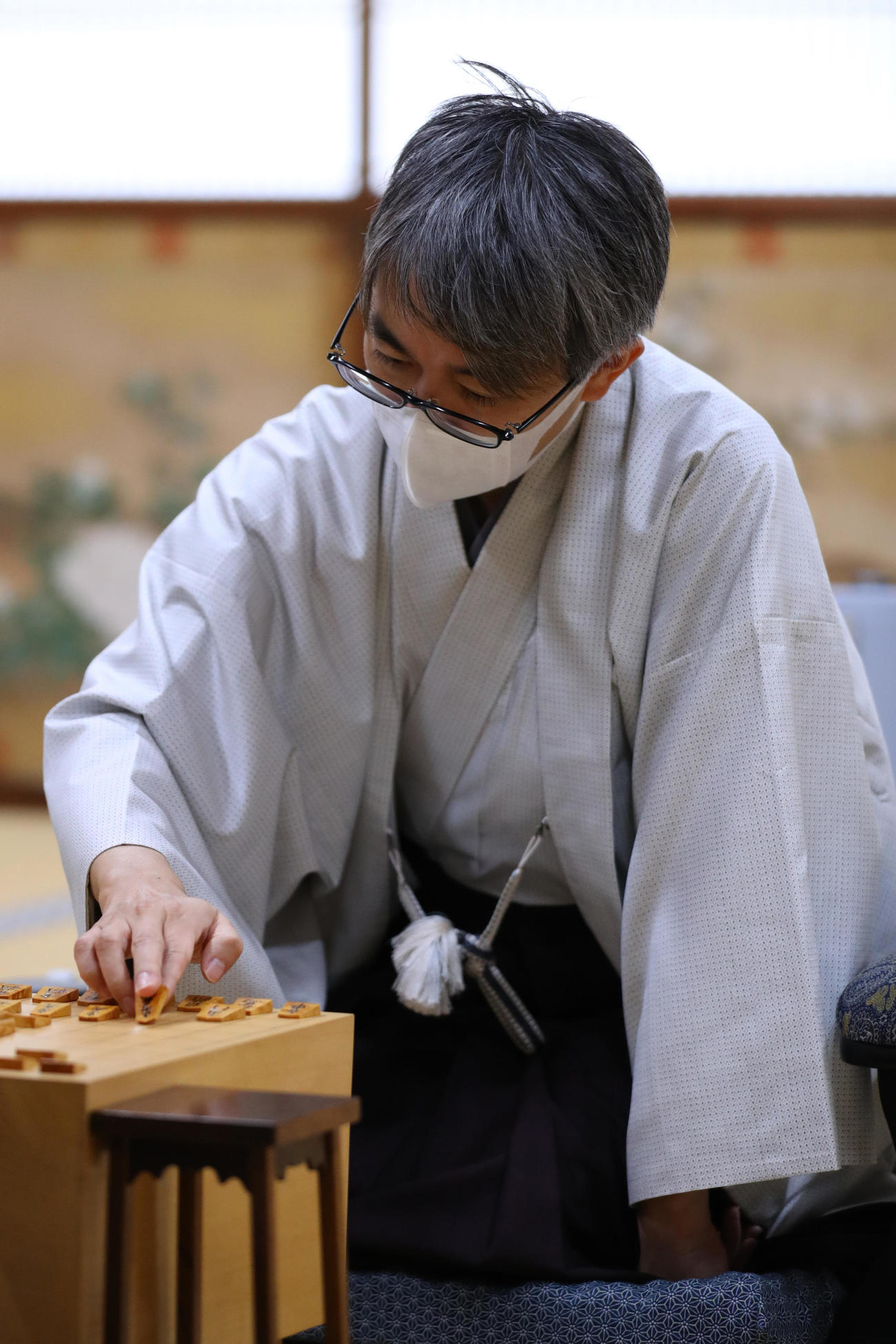 第33期竜王戦7番勝負第3局　2日目に臨む羽生善治九段（代表撮影）