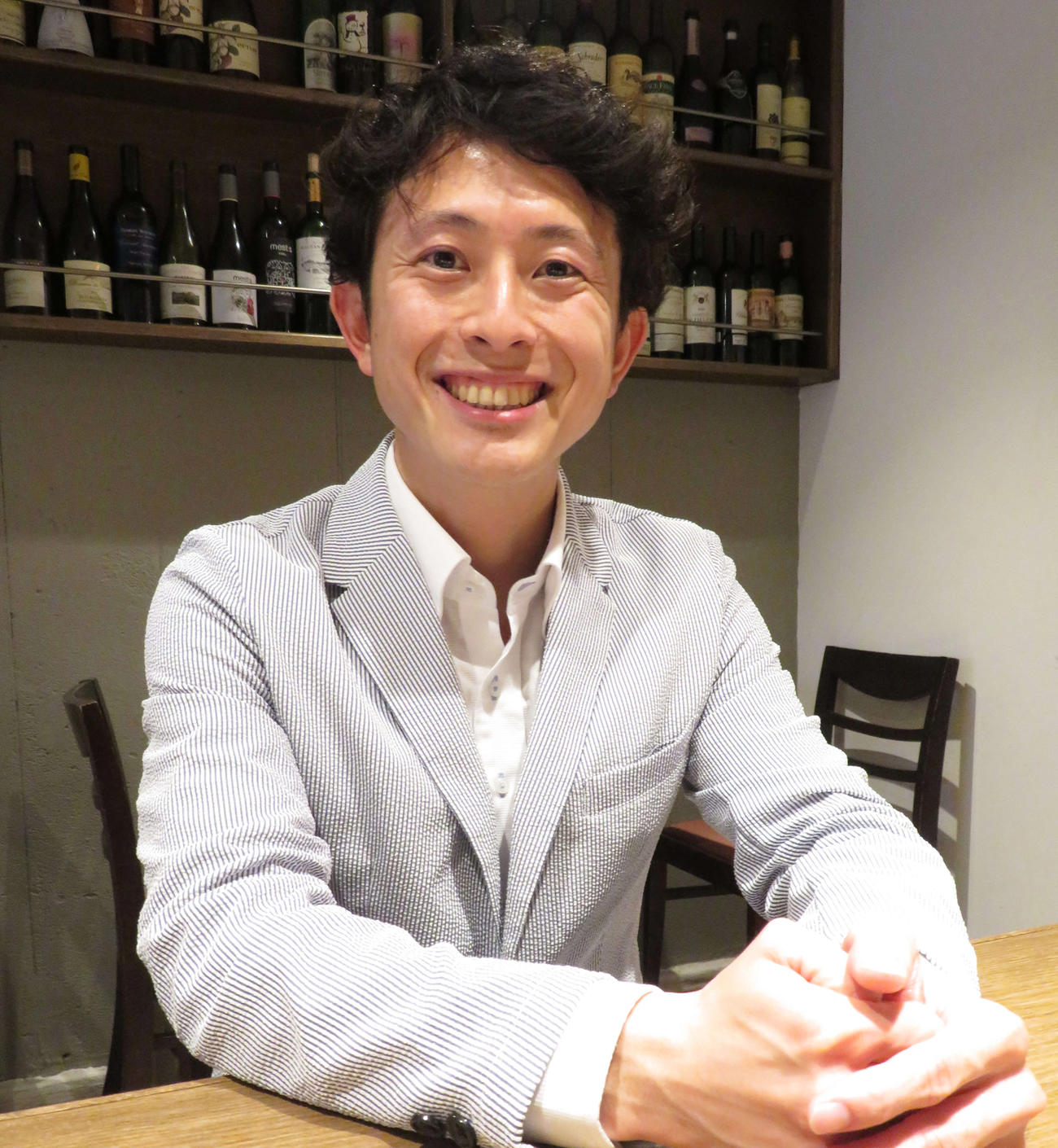 今年6月に現役引退を発表し、ビジネスコーチとして第2の人生を歩み始めた08年北京五輪トランポリン男子個人4位の外村哲也さん（撮影・近藤由美子）