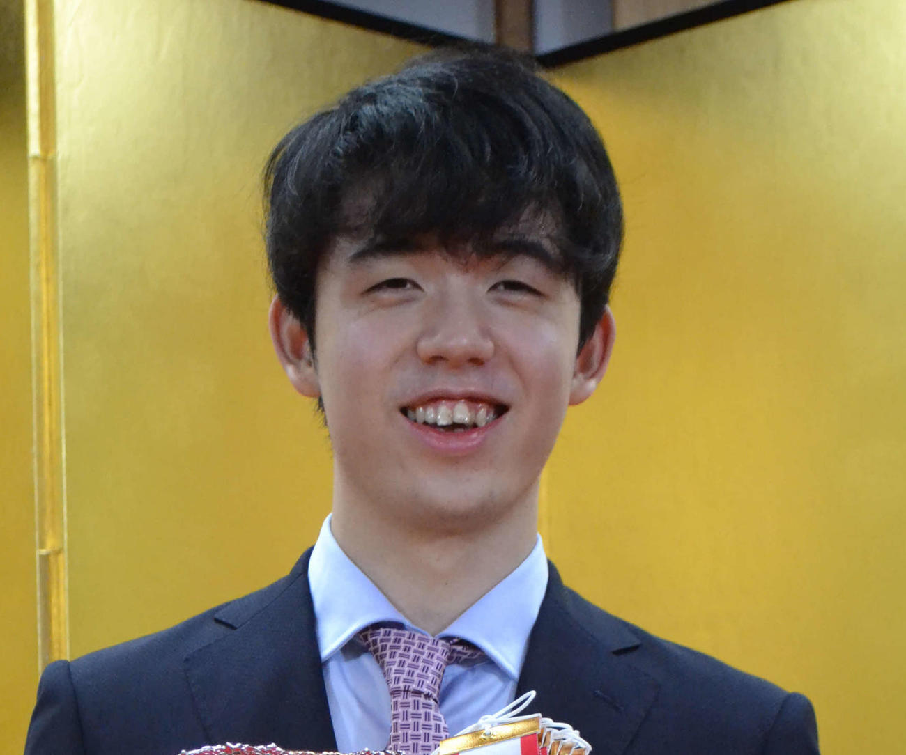 藤井聡太2冠（20年12月撮影）
