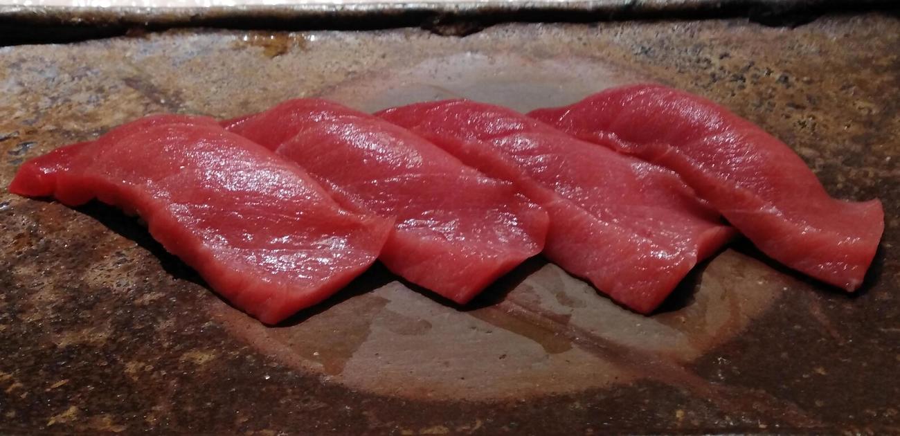 銀座おのでらでは、ランチメニューから一番マグロを提供した