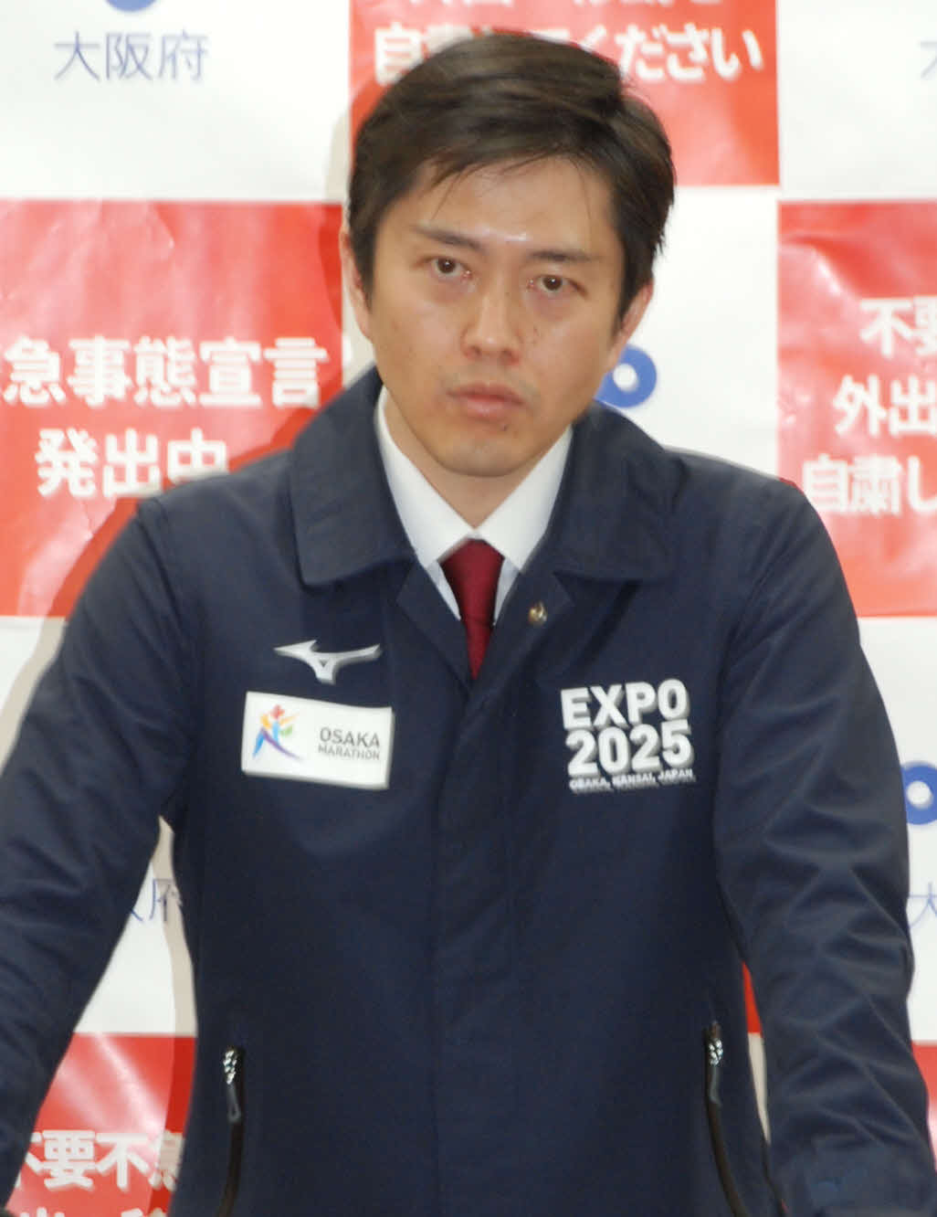 大阪府の吉村洋文知事（2021年1月27日撮影）