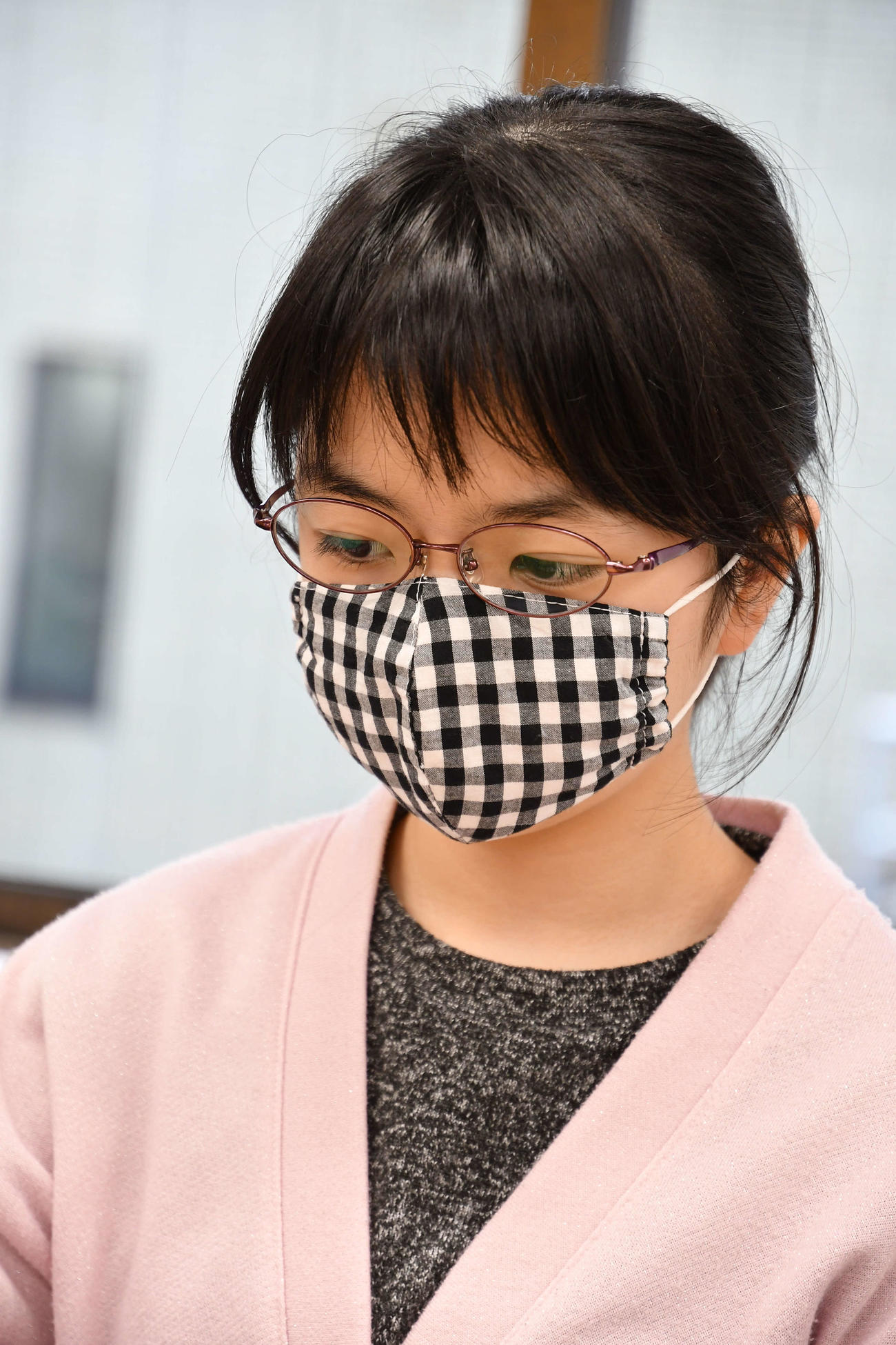 名人戦予選C1回戦で岡田結美子六段を下した仲邑菫二段（日本棋院提供）