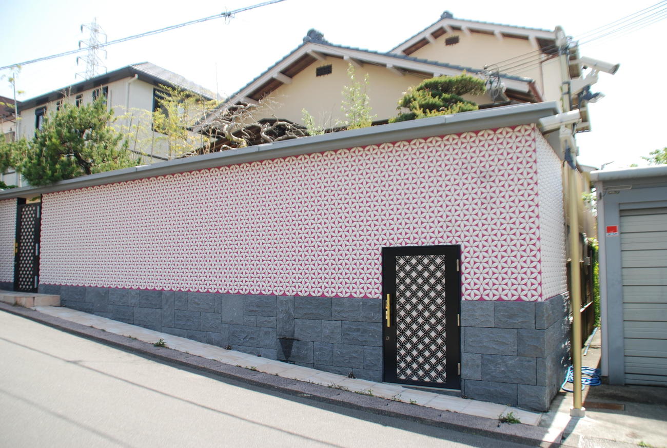 和歌山県田辺市の野崎幸助さんの自宅（撮影・松浦隆司）