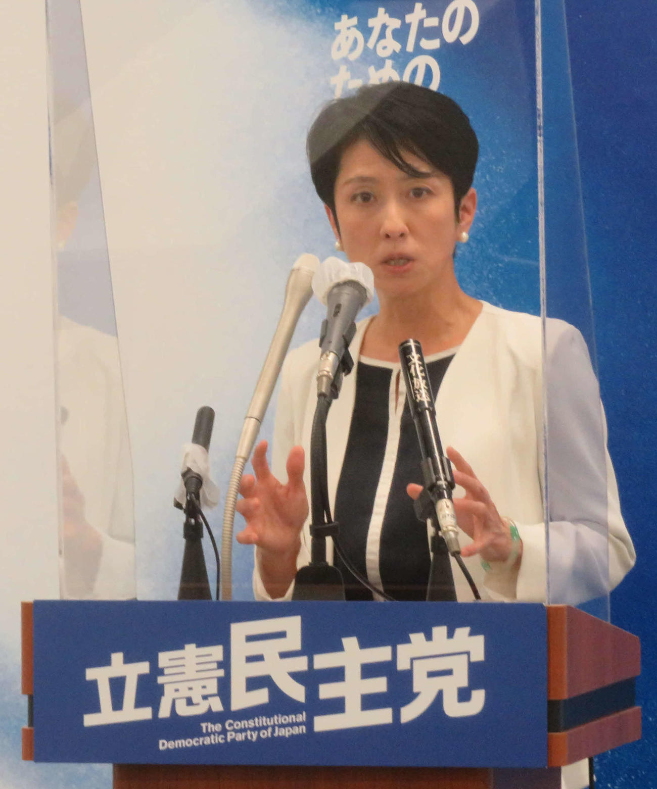 立憲民主党り蓮舫代表代行は東京五輪・パラリンピック開催について改めて悲観的な立場を示した（撮影・大上悟）