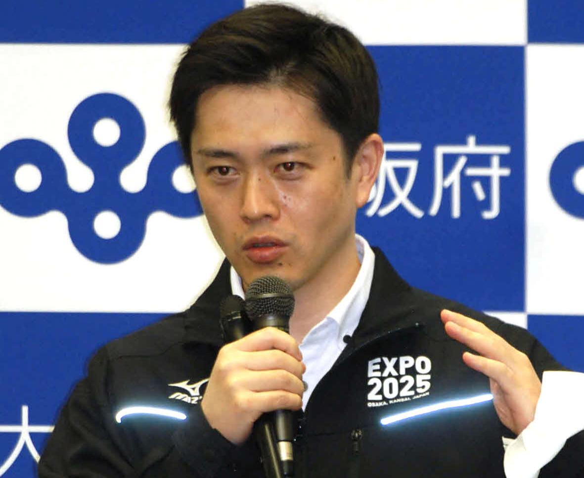 大阪府の吉村洋文知事（2021年5月28日撮影）