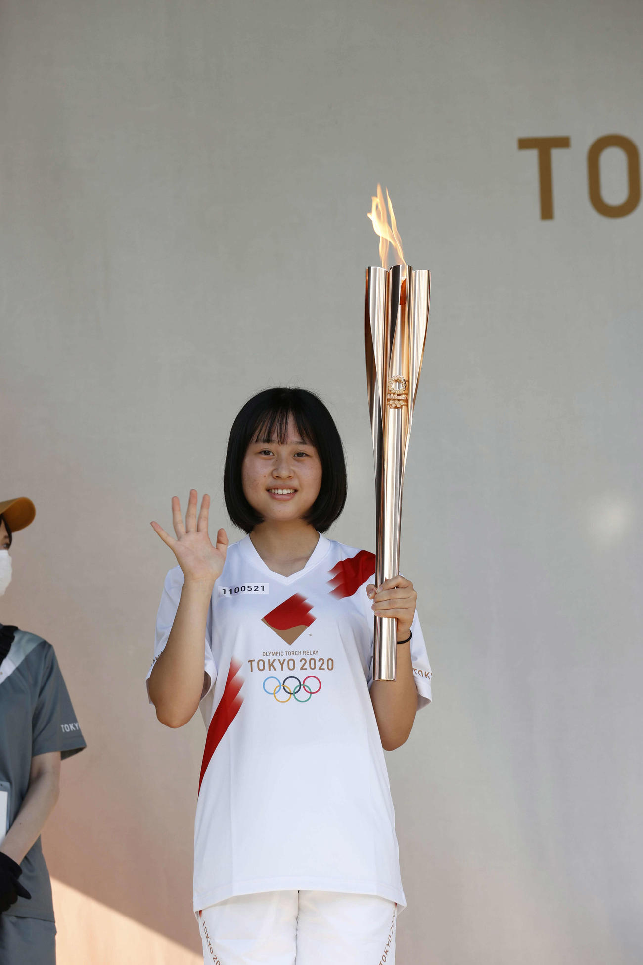 トーチキスに参加した福光花蓮さん（代表撮影）