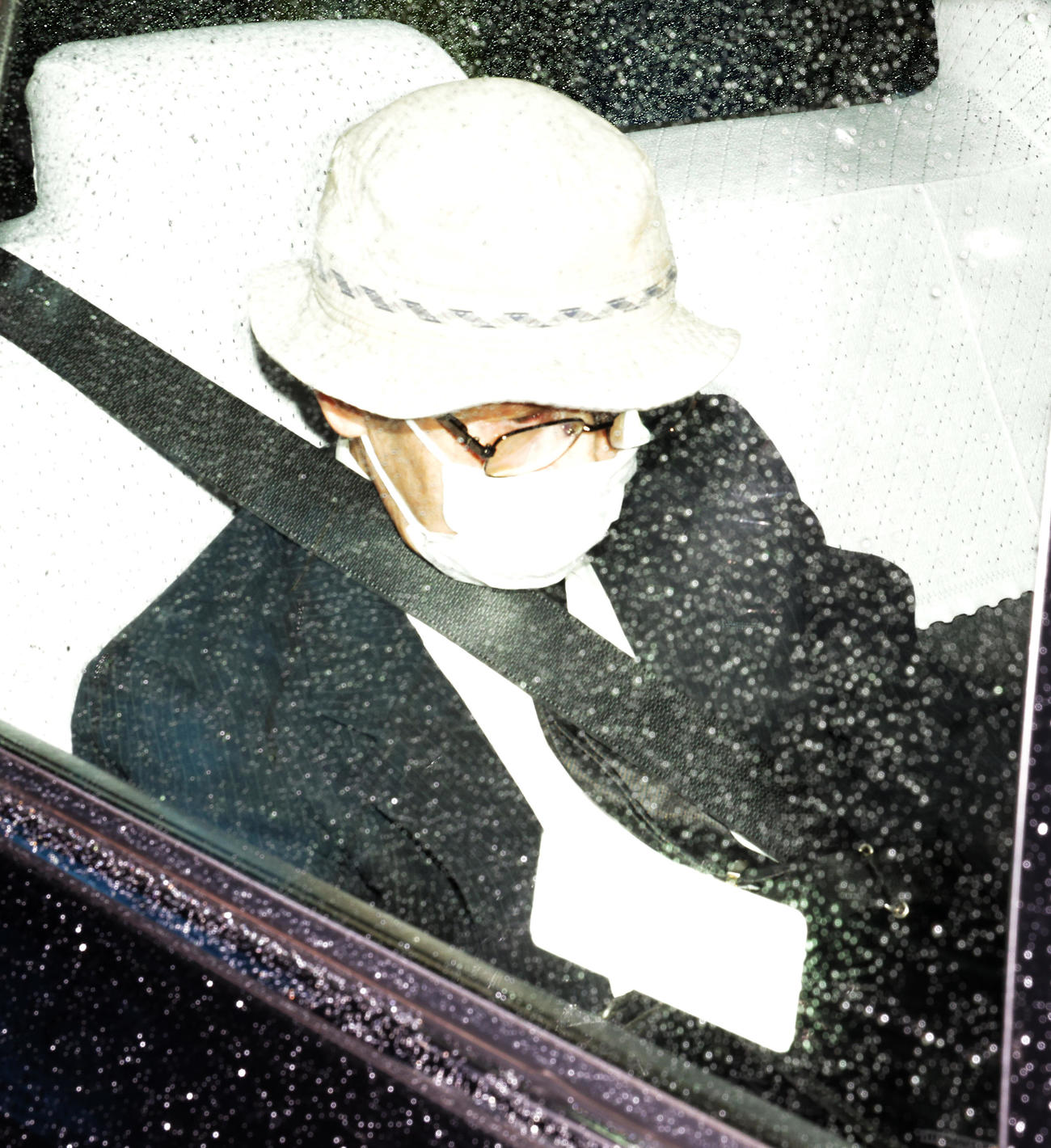 公判に出廷するため東京地方裁判所を訪れた旧通産省工業技術院の元院長、飯塚幸三被告