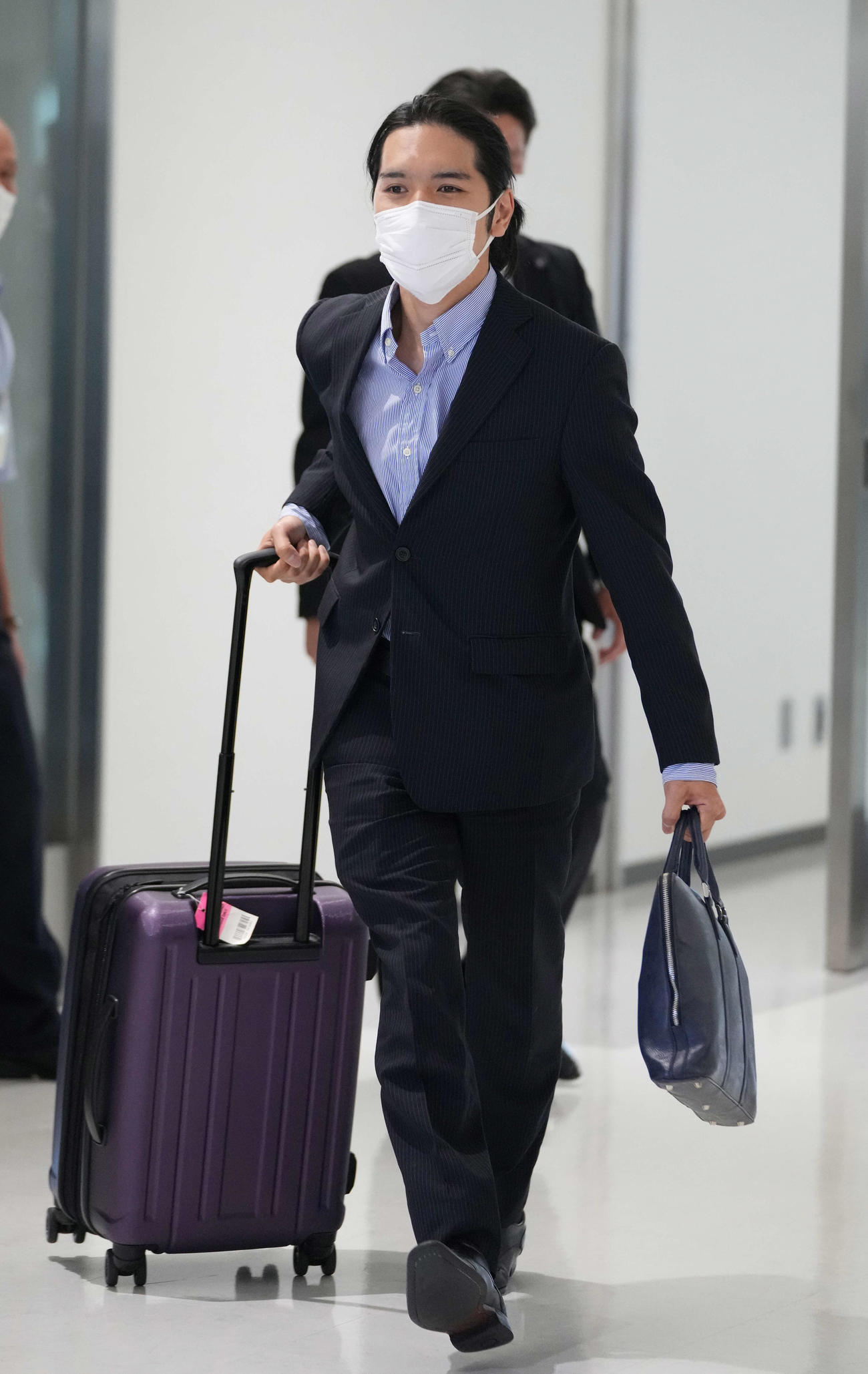 成田空港に到着した小室圭さん（撮影・鈴木みどり）