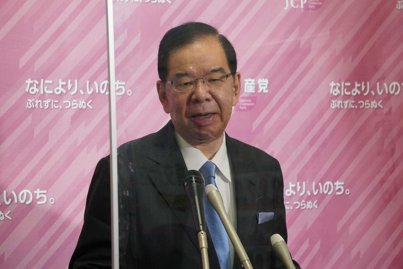 衆議院解散後に会見を行った志位和夫委員長（撮影・沢田直人）
