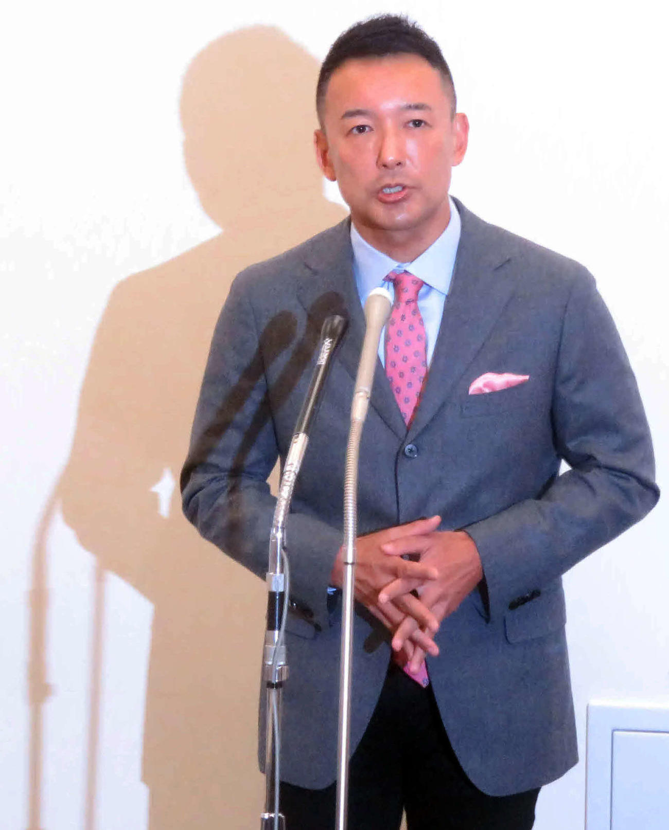 衆院総選挙出馬を模索するれいわ新選組の山本太郎代表