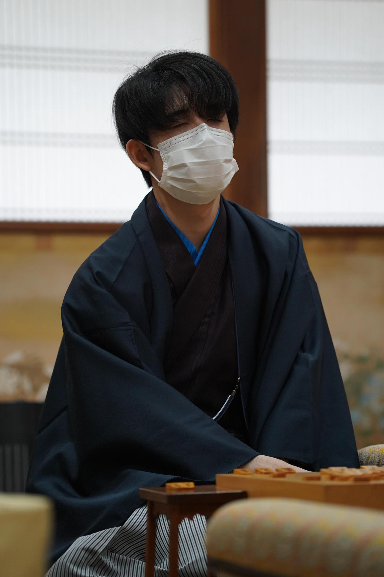 第34期竜王戦7番勝負第2局2日目に臨んだ藤井聡太3冠（日本将棋連盟提供）