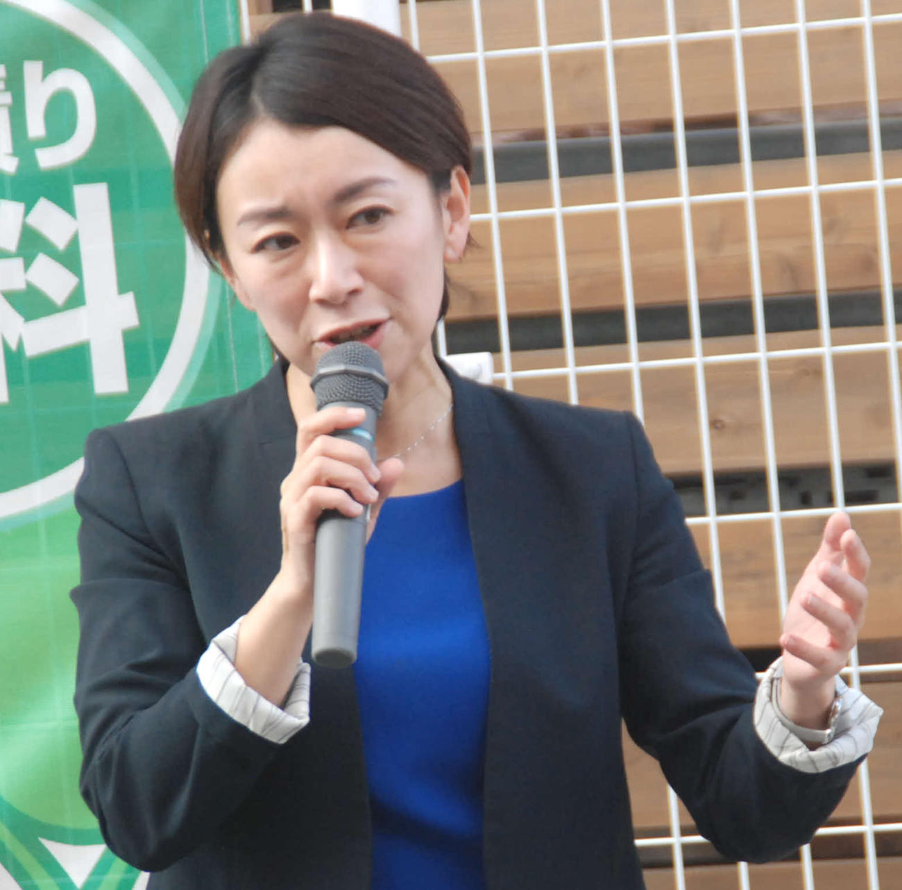 山尾志桜里氏（17年10月8日）