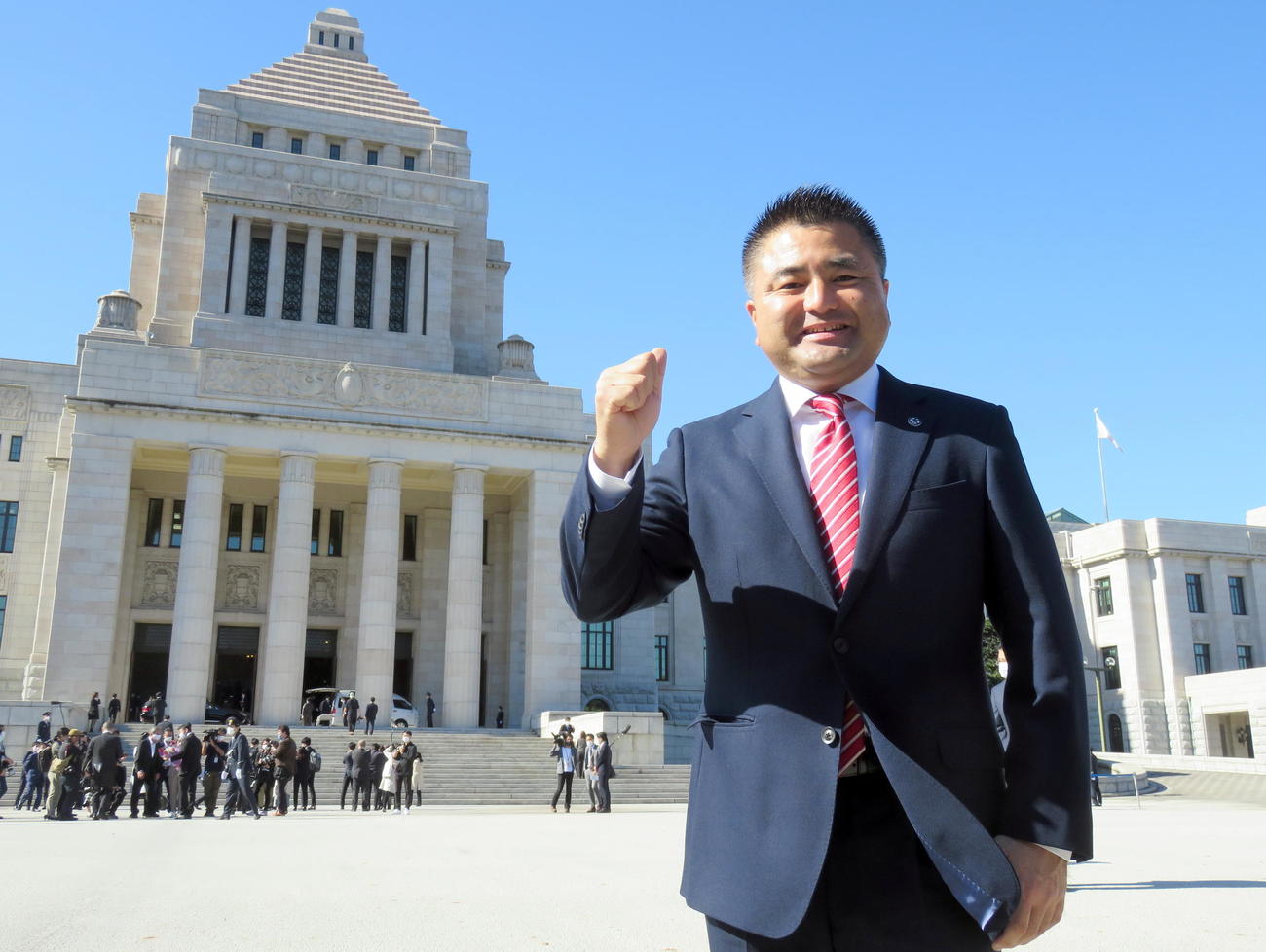 初登院して意気込む立憲民主党の太氏（撮影・鎌田直秀）