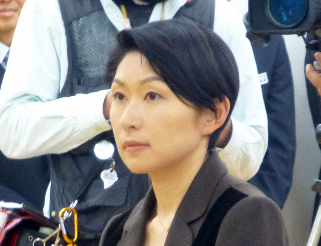 小渕優子氏