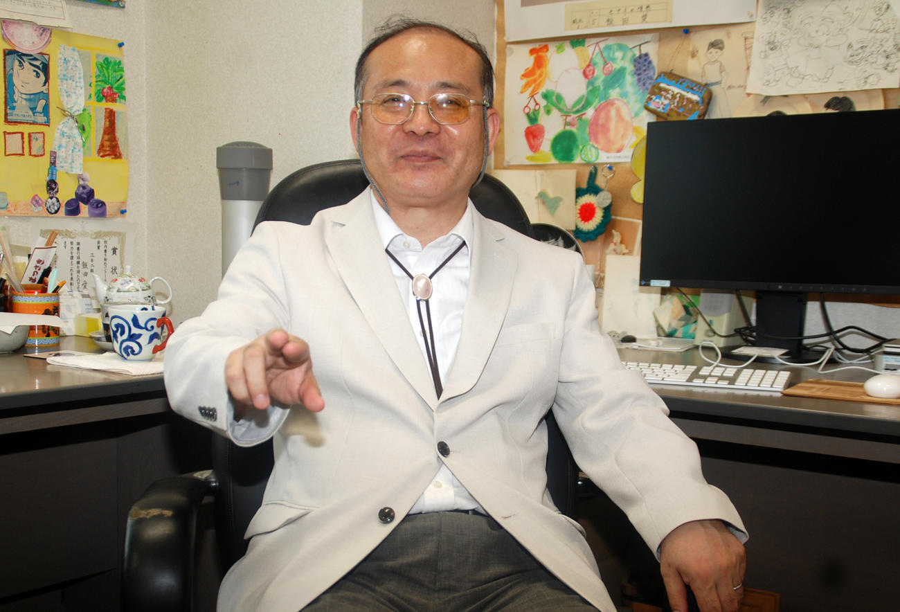 プロ棋士でAI学者の北陸先端科学技術大学院大学の副学長・飯田弘之氏（撮影・松浦隆司）