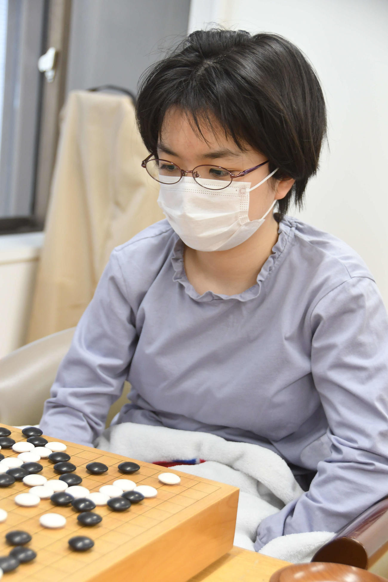 第78期本因坊戦予選Cで金秀俊九段に勝って予選B進出を決めた仲邑菫二段（日本棋院提供）