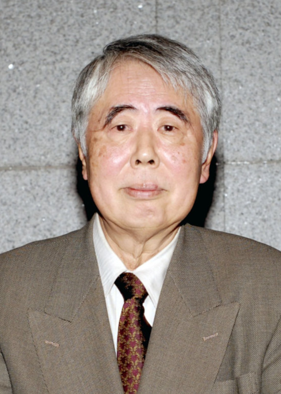古谷三敏さん（共同）