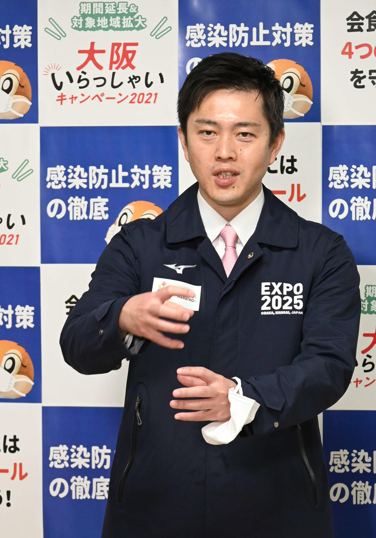 大阪府の吉村洋文知事（撮影・松浦隆司）