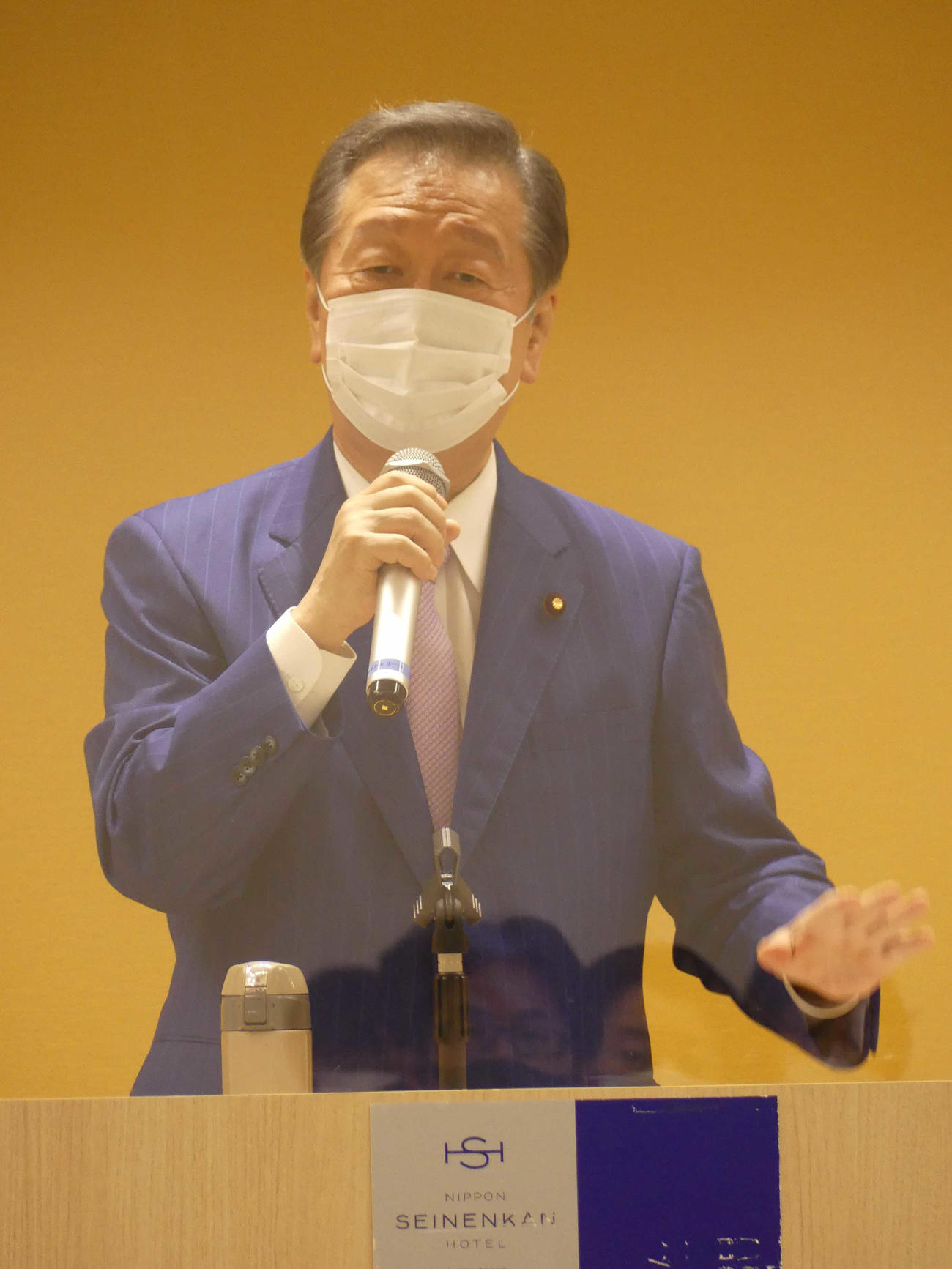 自身の政治塾で講演する立憲民主党の小沢一郎衆院議員