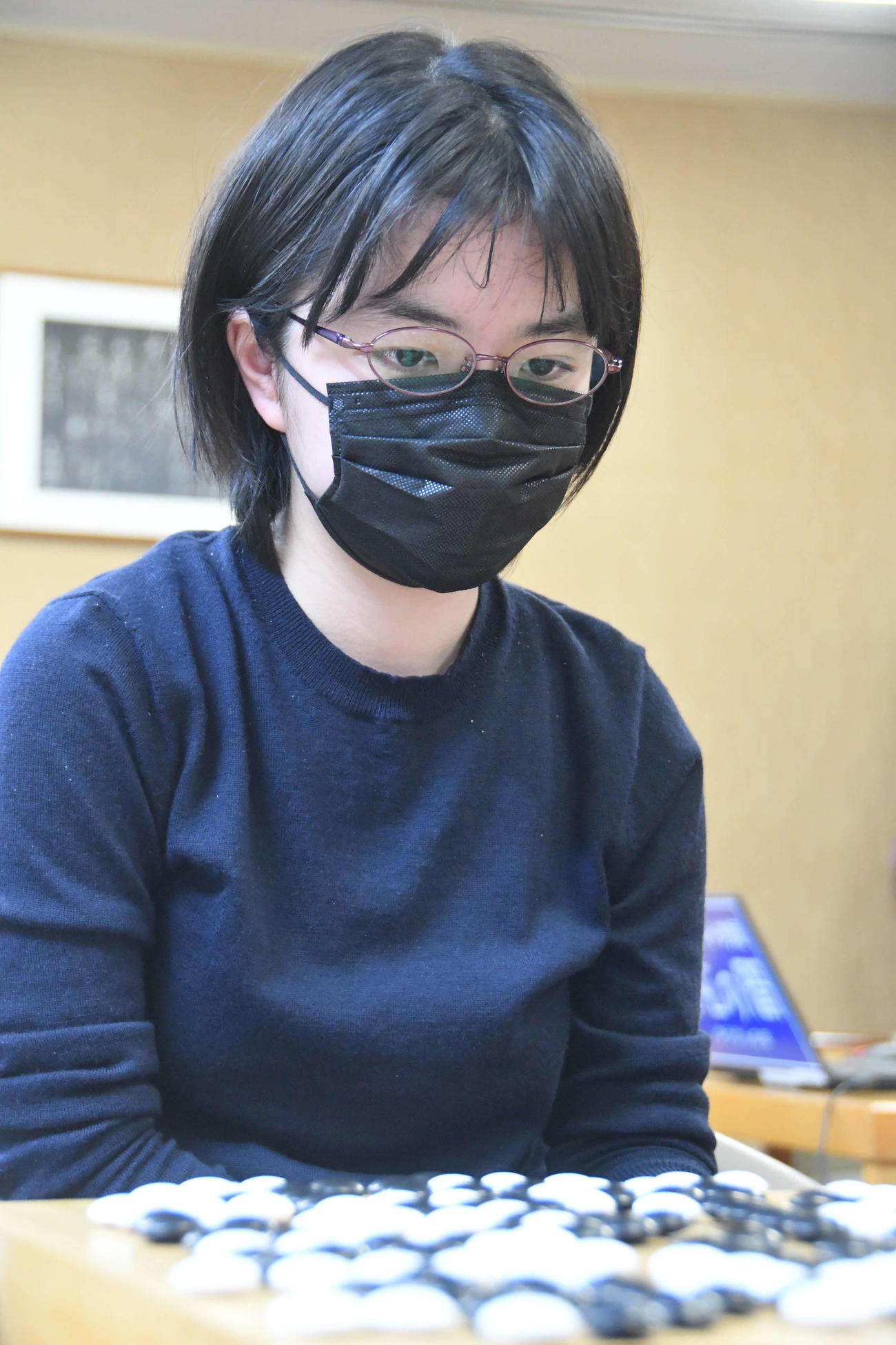 上野愛咲美女流棋聖を下して現役女流タイルホルダーから初勝利を挙げた仲邑菫二段（日本棋院提供）