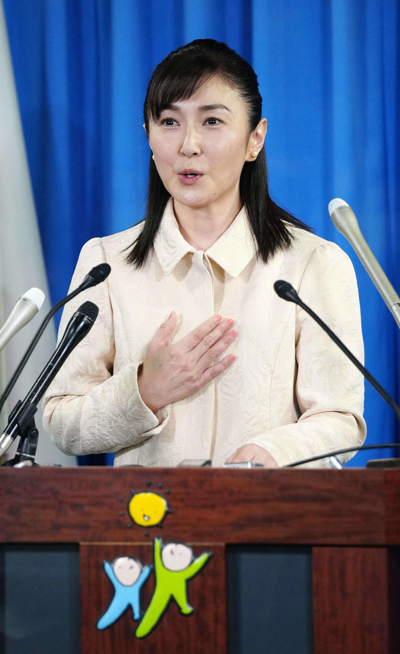 参院選出馬会見に臨む「おニャン子クラブ」元メンバーの生稲晃子氏（撮影・江口和貴）