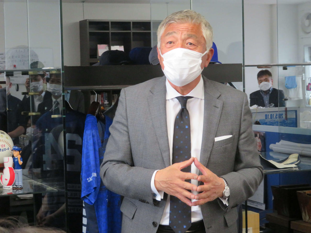 事務所を開設した青島健太氏（撮影・沢田直人）